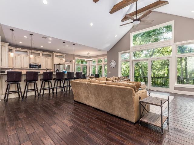 House for sale in Apple River, Illinois
