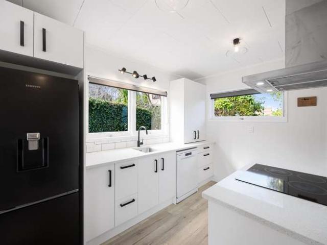House for sale in Whangaparaoa