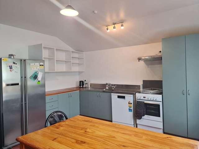 Property for rent in Otakou