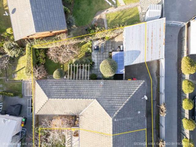 House for sale in Chaslands, Canterbury