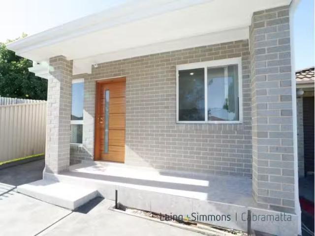 House for rent in Green Valley, Sydney