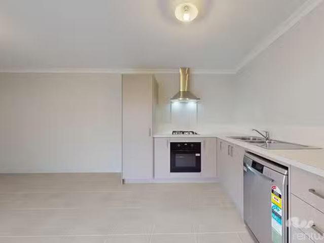 House for rent in Stirling, Western Australia