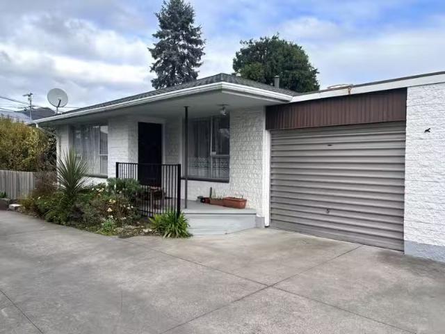 House for rent in Chaslands, Canterbury