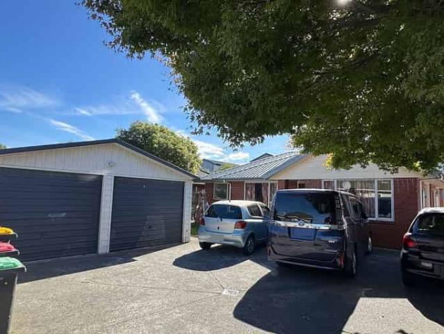 House for rent in Chaslands, Canterbury