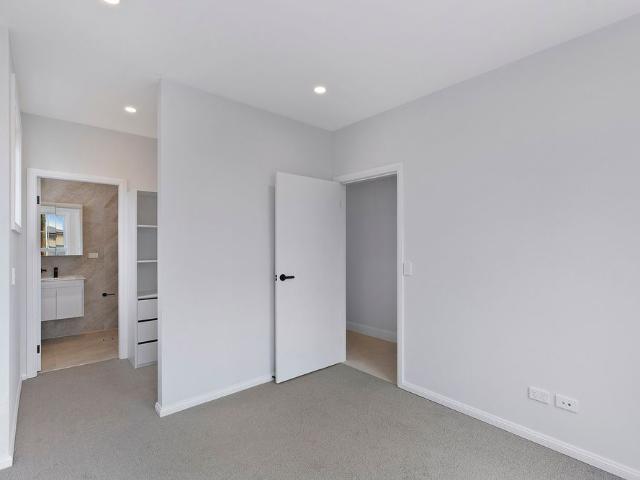 House for rent in Summerland Point, New South Wales