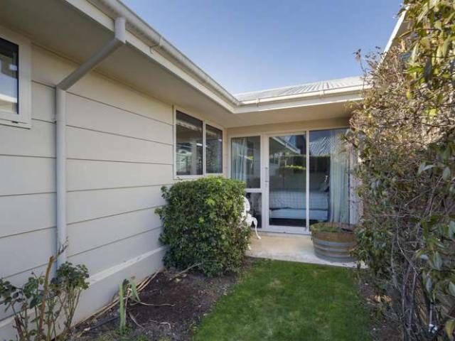 Apartment for sale in Otakou