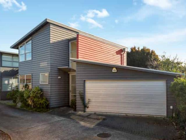 House for rent in Mount Wellington, Oroua County