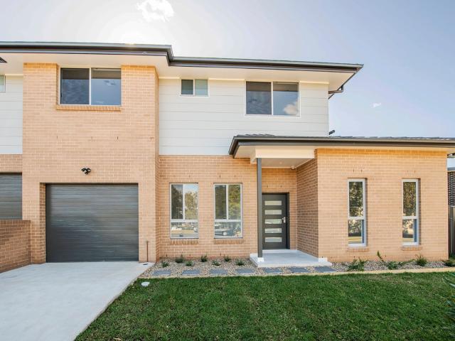 Granny Flat for rent in Sydney, New South Wales