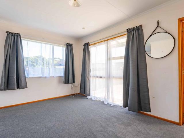 House for rent in Otakou