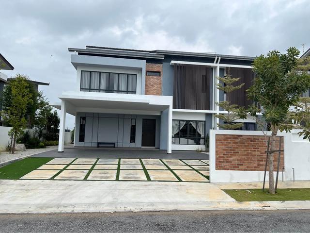 Residential House for sale in Malaka