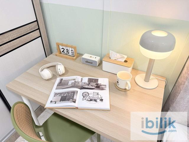 Room for rent in Petaling, Alam Impian