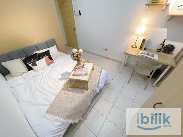 Room for rent in Petaling, Damansara Damai