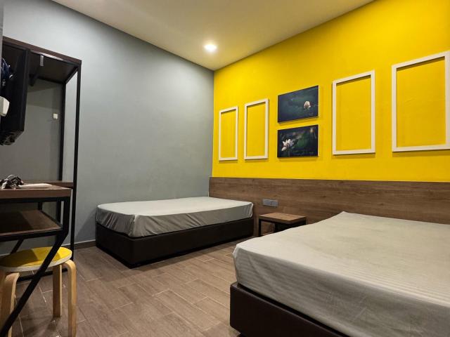 Room for rent in Country Heights Damansara, Kuala Lumpur