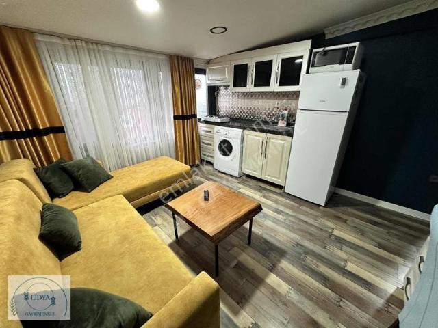 İnönü Mahallesi, Ataşehir içerisinde kiralık mülk