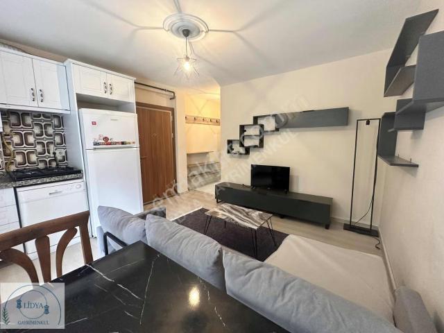 Ataşehir, İstanbul içerisinde kiralık mülk
