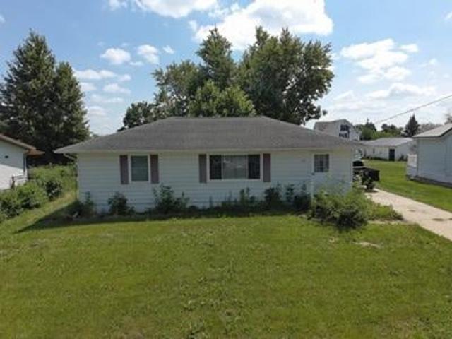 House for sale in Linn, Iowa