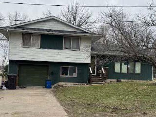 House for sale in Steele, Minnesota