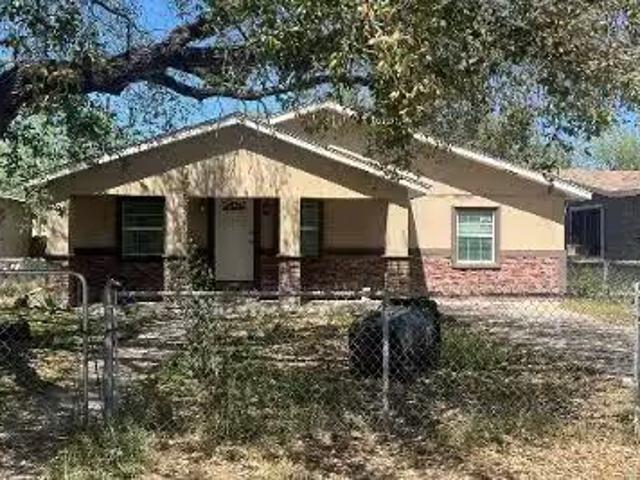 House for sale in Edinburg