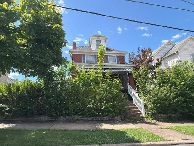 House for sale in Pitcairn, Pennsylvania