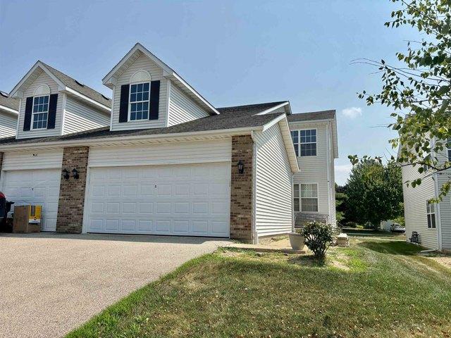 Condo for sale in Poplar Grove, Illinois