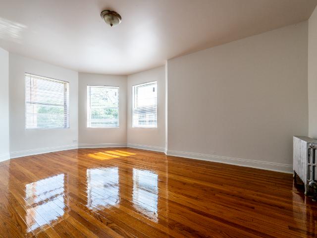 Apartment for rent in Chicago Park, Illinois