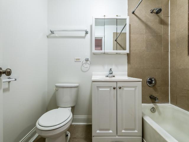 Apartment for rent in Chicago Park, Illinois