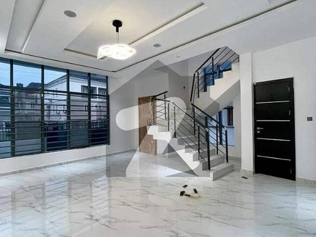 Office for rent in Rawalpindi, Islamabad Capital Territory