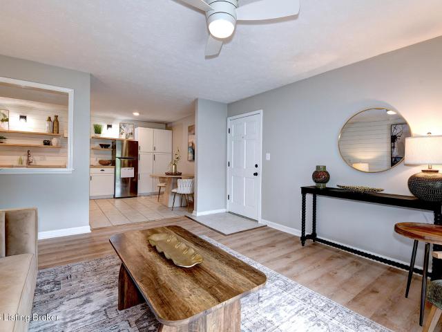 Condo for sale in Prospect, Kentucky