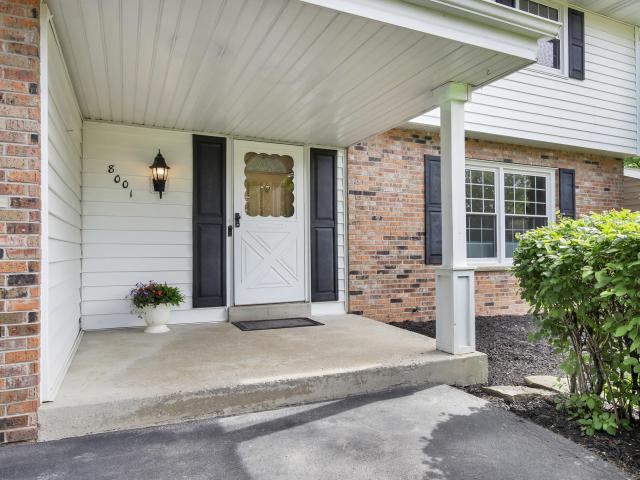 House for sale in Greenfield Park, Wisconsin