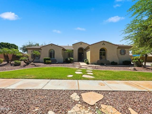 House for sale in Glendale, Arizona