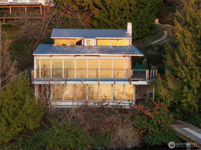 House for sale in Mercer Island, Washington