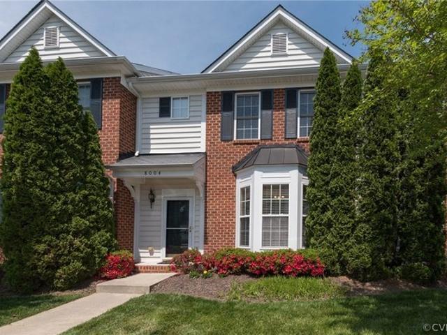Townhouse for sale in Virginia