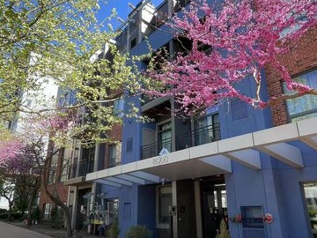 Condo for sale in Silver Spring, Maryland
