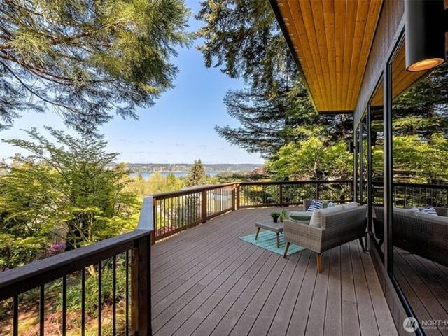 House for sale in University Place, Washington