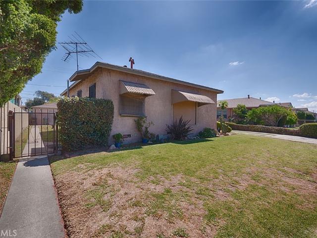 Property for sale in Canoga Park, California