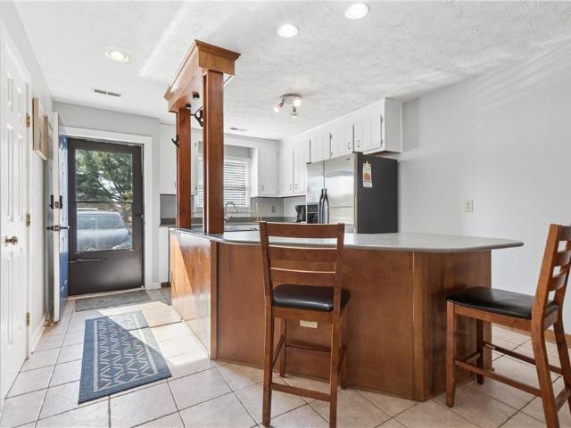 Condo for sale in Virginia