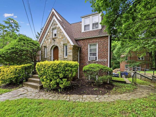 Commercial for sale in Takoma Park, Maryland