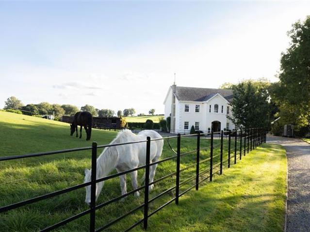 Detached House for sale in Knockbridge, County Louth