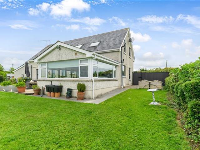 Detached House for sale