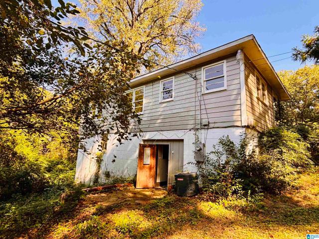 House for sale in West Fairfield, Midfield