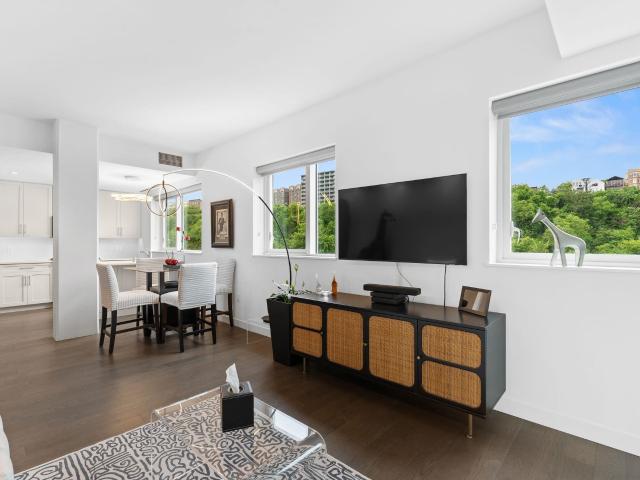 Condo for sale in Hudson, New Jersey