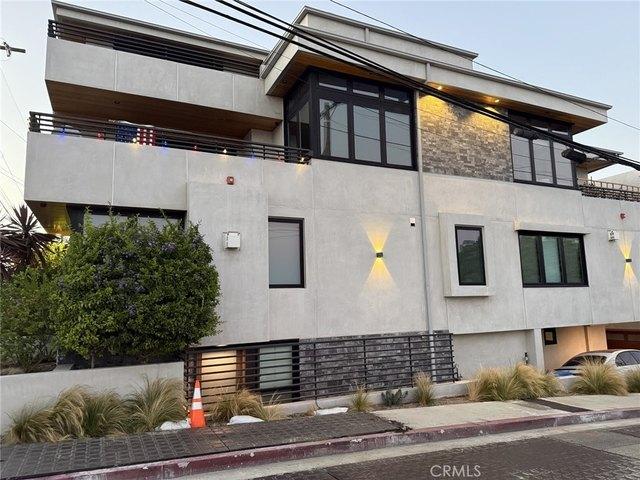 Townhouse for sale in Hermosa Beach, California