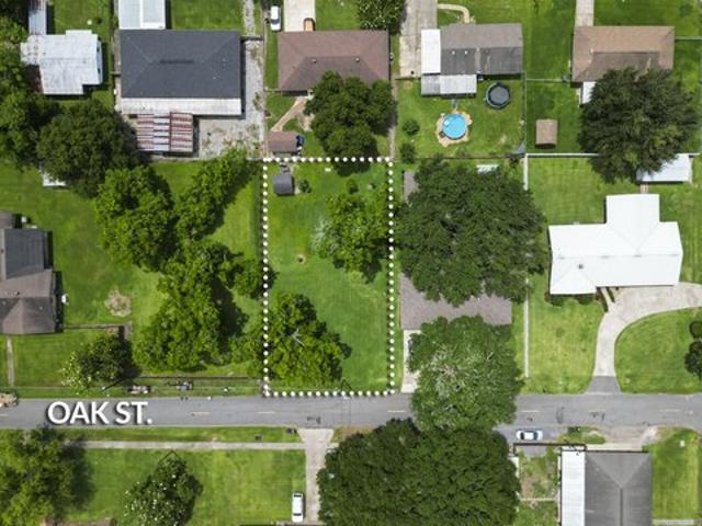 Land for sale in Scott, Louisiana