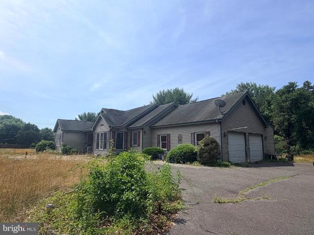 House for sale in Ewan, New Jersey