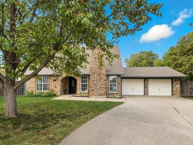 House for sale in Blue Mound, Tarrant County