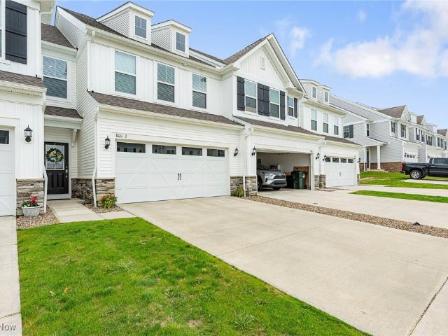 Condo for sale in Aurora