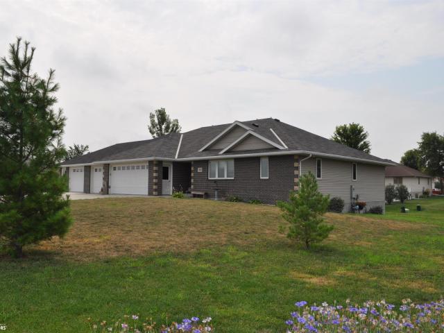 House for sale in Carroll, Iowa