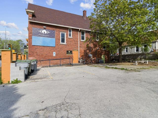 Commercial for sale in Milwaukee