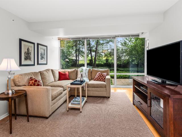 Condo for sale in Evanston, Illinois