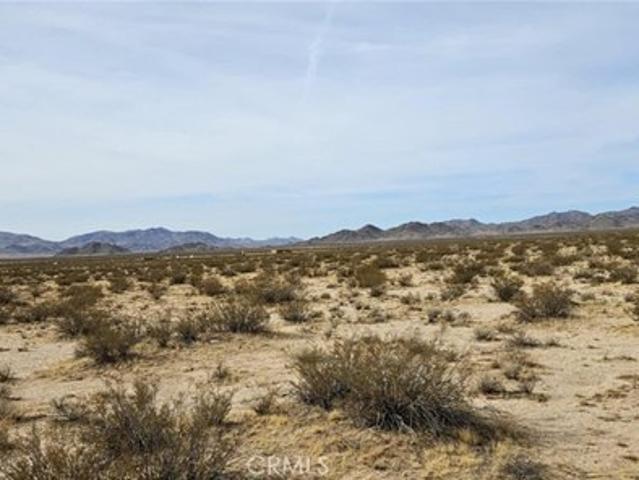 Land for sale in Lucerne Valley, California